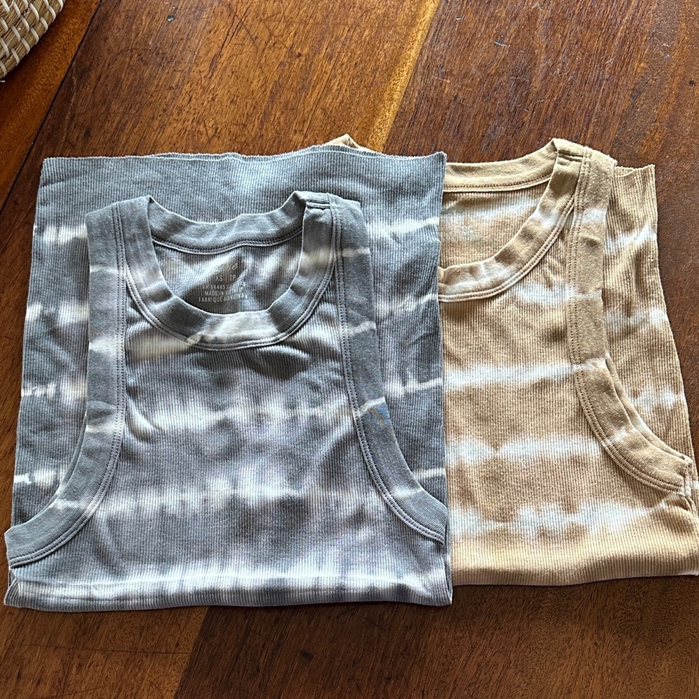 Aerie Tie-Dye Tank Tops in Blue and Beige